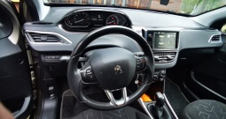 Peugeot 2008, 2014. godište, 1.2 Benzin