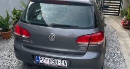 Prodajem GOLF VI 1,6 TDI BlueMotion Rabbit 2011