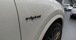 Porsche Cayenne E-Hybrid 3.0 V6 Tiptronic S Platinum Edition 462 KS, ZRAČNI+...