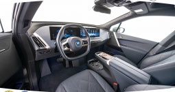 NOVO BMW iX xDrive50 Sport 523 KS, ZRAČNI+ACC+KAM+LED+GR SJED+PANO+HEAD+ASIST