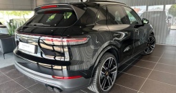 Porsche Cayenne E-Hybrid 3.0 V6 Tiptronic S 462 KS, ZRAČNI+360+GR SJED+MATRIX