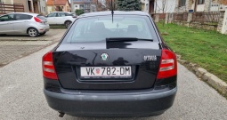 Škoda Octavia 1.6 Benzin + LPG