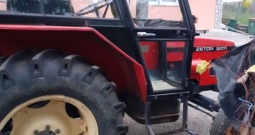 Traktor Zetor 5211