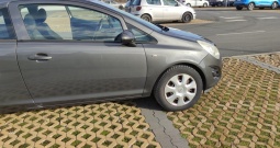 Prodajem Opel Corsa 1.2/63 kw