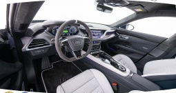 NOVO Audi e-tron GT RS 93.4 kWh quattro 1/99 Ice Race Edition 598 KS, ZRAČNI...