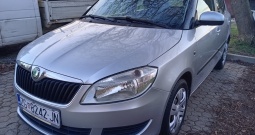 Skoda Fabia 16 TDI.2011 g reg 10 mj 24 g odlicna malo trosi nove gume kuka Zg