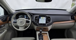 VOLVO XC90 AWD D5