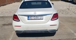 Mercedes E 220