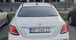 Mercedes E 220