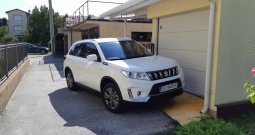 Suzuki Vitara 1.0 Premuim, 29700 km, 1. vlasnik, garažiran.