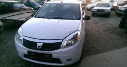 Dacia Sandero 1,4(American,Diners,MasterCard na rate)