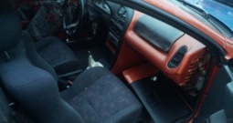 Mazda 323 f 1, 5 i djelovi limarije i mehanike