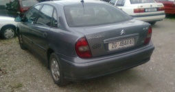 Citroen C5 2,0 HDi (KARAMBOLIRAN PREDNJI KRAJ)