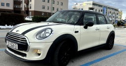 Mini Cooper 2015., 70.000 km