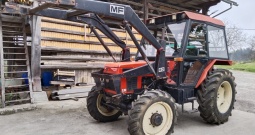 Traktor Zetor 5245 4x4 sa utovarivačem