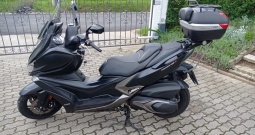 Prodaje se skuter Kymco xciting s400 2019.g.