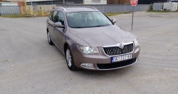 Škoda Superb Combi