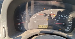 Fiat Punto 2002, 220000 km, registriran godinu dana