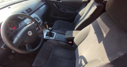 VW Passat B6, 1.9tdi , 77Kw - 105ks