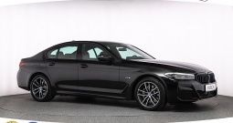 BMW 530e xDrive Steptronic M-Sport 292 KS, LED+ACC+GR SJED+ASIST+PDC+KAM+18\\"