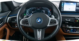 BMW 530e xDrive Steptronic M-Sport 292 KS, LED+ACC+GR SJED+ASIST+PDC+KAM+18\\"