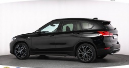 BMW X1 25e xDrive Steptronic Advantage 220 KS, LED+NAVI+GR SJED+KAM+TEM+17\\"