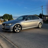 Prodajem BMW 320 d E90 redizajn