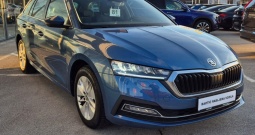 Škoda Octavia Combi 2,0 TDI DSG KAMERA LED AMBI.LIGHT