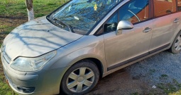 Citroen C4 moze zamjena