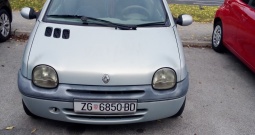 prodajem renault twingo 1,2