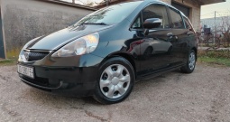 Honda Jazz 1.4 + plin, reg. 08/2025.g