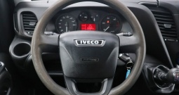 Iveco Daily 35s12d klima 7sjedala keson webasto vučna kuka, 2017 god.