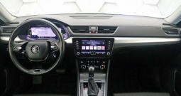 Škoda Superb Combi 2.0 TDI DSG Business cockpit radar