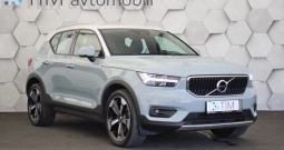 Volvo XC40 D4 2.0d Geartronic AWD Momentum Cockpit Hi-Fi Harman/Kardon