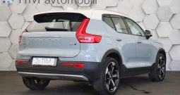 Volvo XC40 D4 2.0d Geartronic AWD Momentum Cockpit Hi-Fi Harman/Kardon