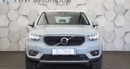 Volvo XC40 D4 2.0d Geartronic AWD Momentum Cockpit Hi-Fi Harman/Kardon