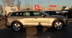 Volvo V60 CrossCountry D3 4x4 AUTOMATIK *LED, NAVIGACIJA*