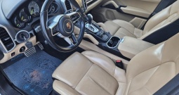 PORSCHE CAYENNE S E-Hybrid PLATINUM EDITION, 42.900,00 €