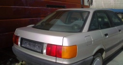 Audi 80 1.8 S benzinac (komplet ili u dijelovima)