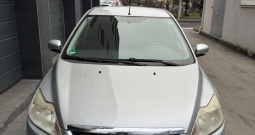 Ford Focus 1.6 TDCI, 209tkm, tempomat, odličan