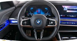 BMW i7 eDrive50 M Sport 455 KS, ACC+PARK+GR SJED+KAM+ZRAČNI