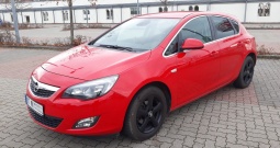 Opel Astra J 1,4 Turbo Sport 103 KW