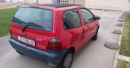 Renault Twingo 146000km bez hrđe mala potrošnja dobro radi i vozi