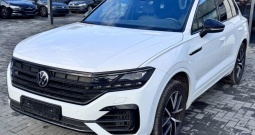 VW Touareg R 3.0 V6 TSI 4M DSG R-Line 462 KS, LED+ACC+PANO+4xGR SJED+NAVI+VIRT