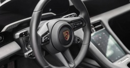 Porsche Taycan Sport Turismo 476 KS, ACC+PARK+KAM+PANO+BOSE