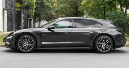 Porsche Taycan Sport Turismo 476 KS, ACC+PARK+KAM+PANO+BOSE