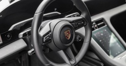 Porsche Taycan Sport Turismo 476 KS, ACC+PARK+KAM+PANO+BOSE