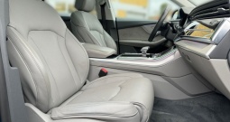 Audi Q8 55 TFSIe V6 quattro tiptronic 381 KS, ZRAČNI+MATRIX+GR SJED+PANO+KAM