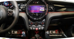 MINI Cooper S 2.0 Aut. Essential Trim 178 KS, LED+KAM+TEM+GR SJED+PANO+HEAD+V...