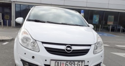 Prodajem Opel Corsu D 1.3 CDTI